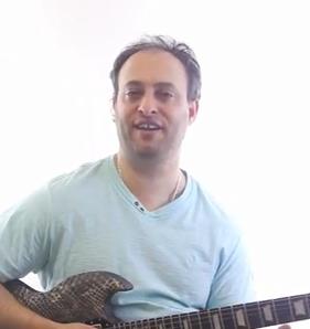 How to Spice Up Pentatonic Licks - Lead Guitar Lesson on Pentatonic Licks